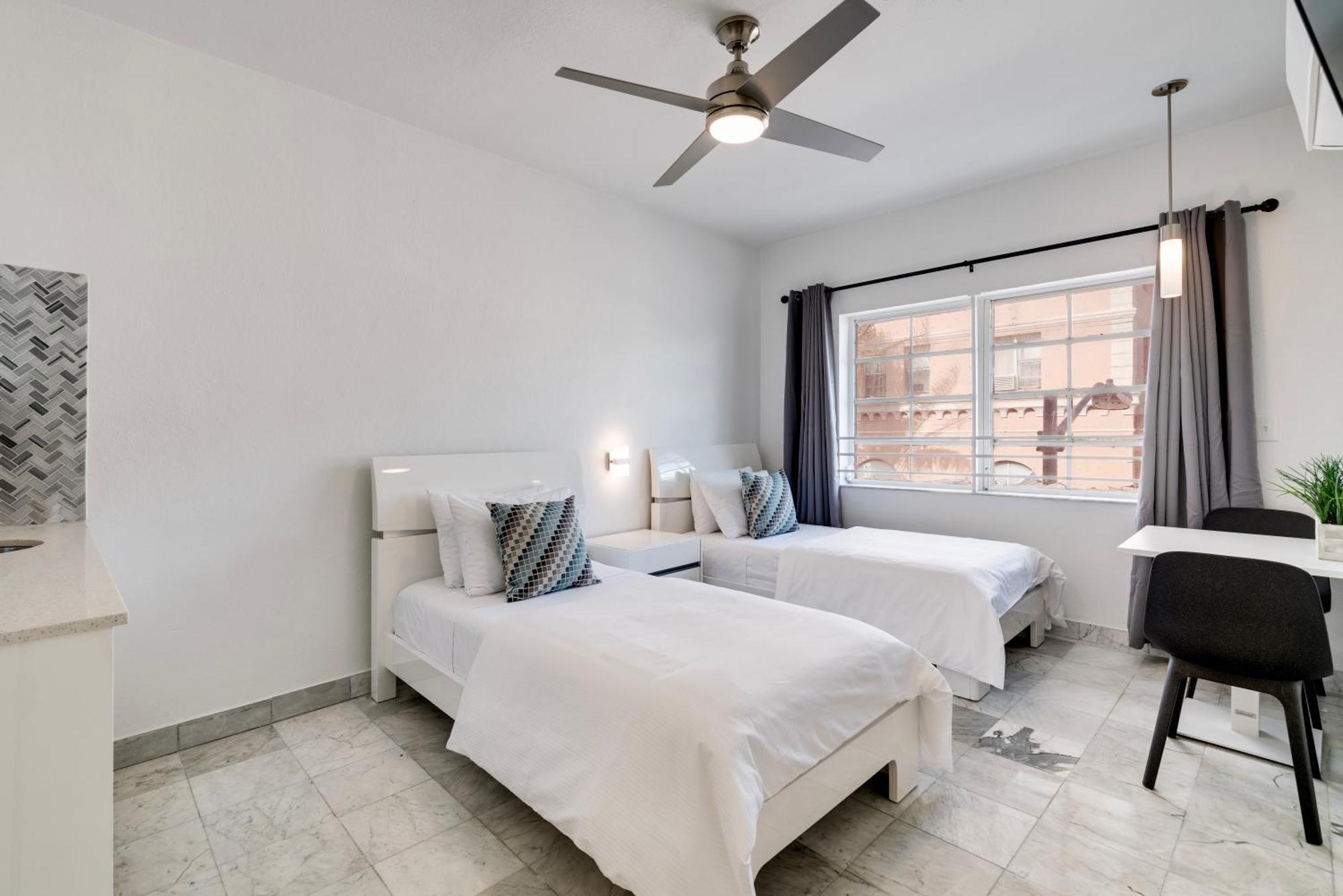 Appartamento Location By The ! Free Wifi - Tv - Amenities Miami Beach